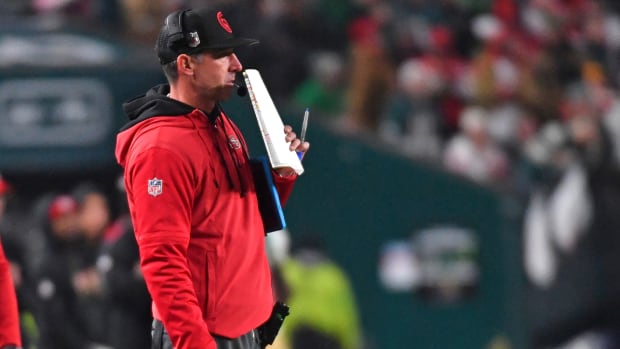 49ers head coach Kyle Shanahan on the sidelines against the Eagles during the third quarter at Lincoln Financial Field.